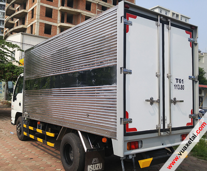 isuzu_2t2_thung_kin3
