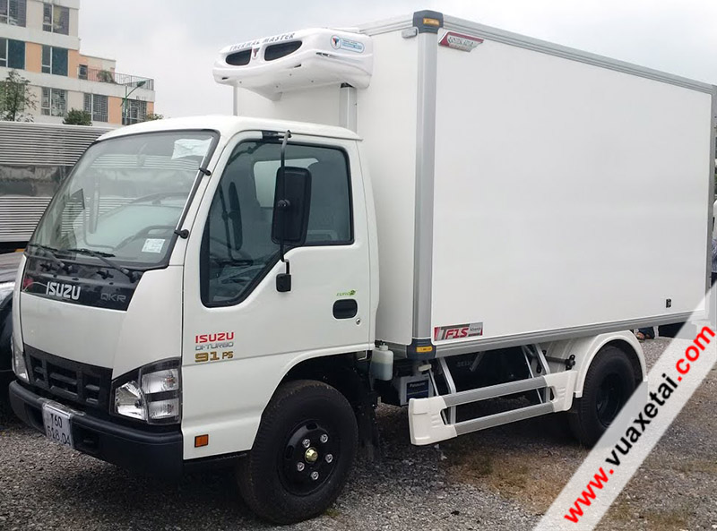 xe_isuzu_1t4_2t4_tan_thung_dong_lanh