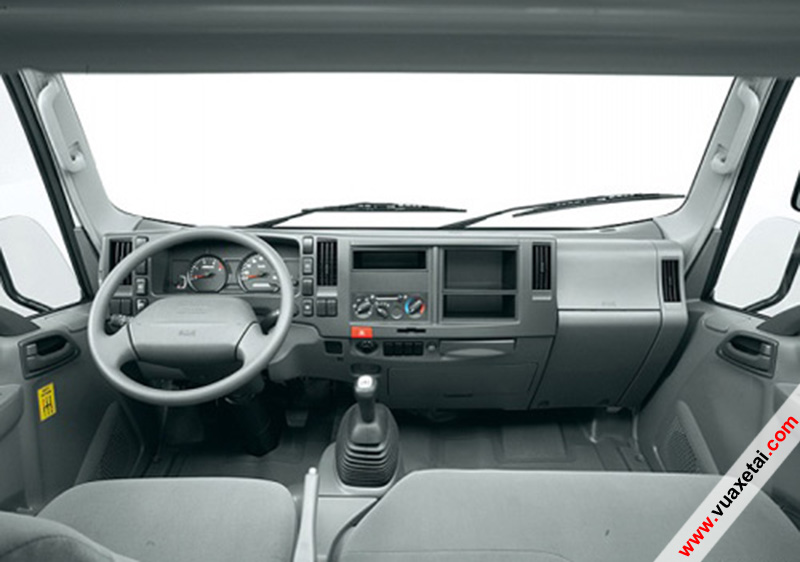 khoang cabin xe tải isuzu n-series