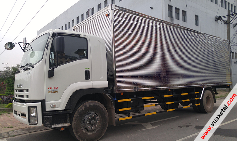 isuzu 9 tấn thùng kín inox siêu dài