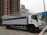 Xe tải Isuzu 15 tấn FVM34W thùng chở xe máy