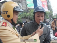 Lái xe uống rượu sẽ bị phạt đến 16 triệu đồng